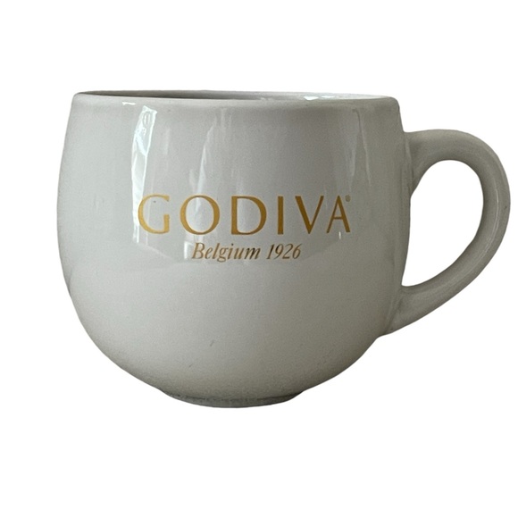 Big Godiva coffee mug/gold script 1926/coffee cup/stoneware - Picture 1 of 4